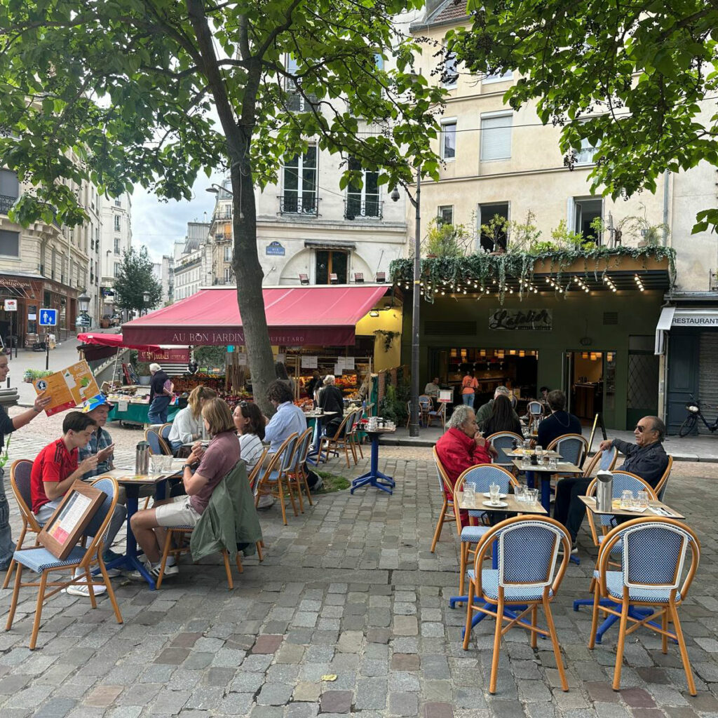 quartier latin creperie paris